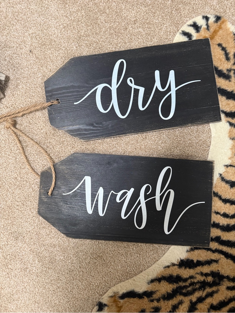 Dry & Wash Wooden Hanging Tags - Black with White Script